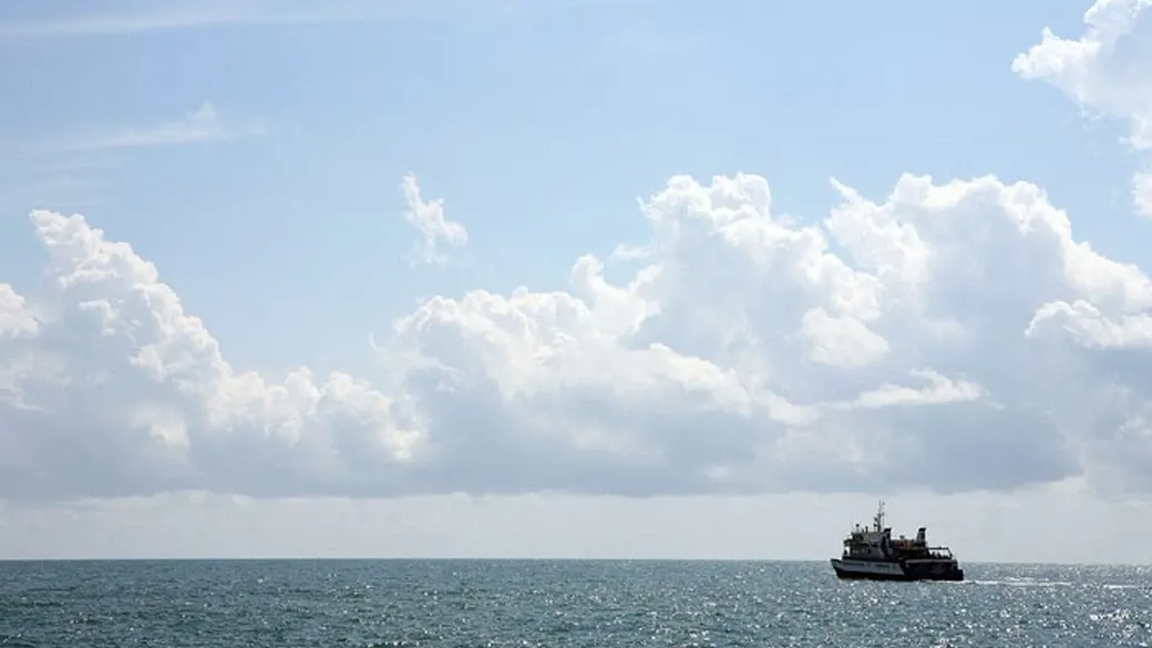 Atac cu drone în Marea Neagră: Rusia lovește nave comerciale străine. Marinari civili uciși și răniți