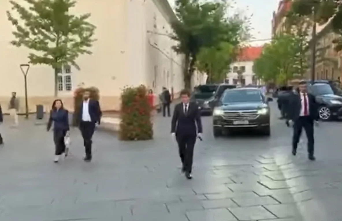 Negocieri pentru guvern. Când primește președintele Nicușor Dan variantele de Executiv de la partide? VIDEO - 