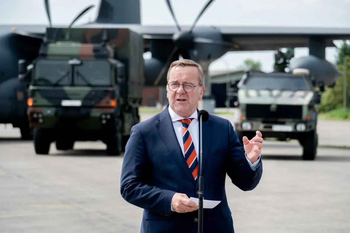 Berlinul deschide larg portofelul: 16 miliarde de euro pentru protejarea armatei de atacurile cu drone
