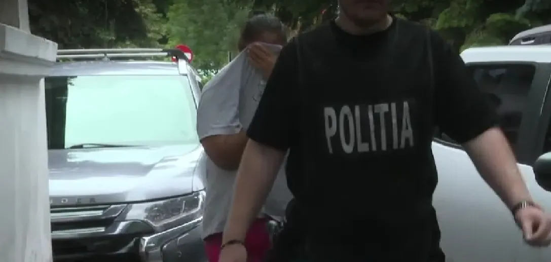 Prostituată acuzată că și-a jefuit clientul după ce a observat că avea asupra sa 14.000 de lei. Incidentul s-a petrecut într-o parcare