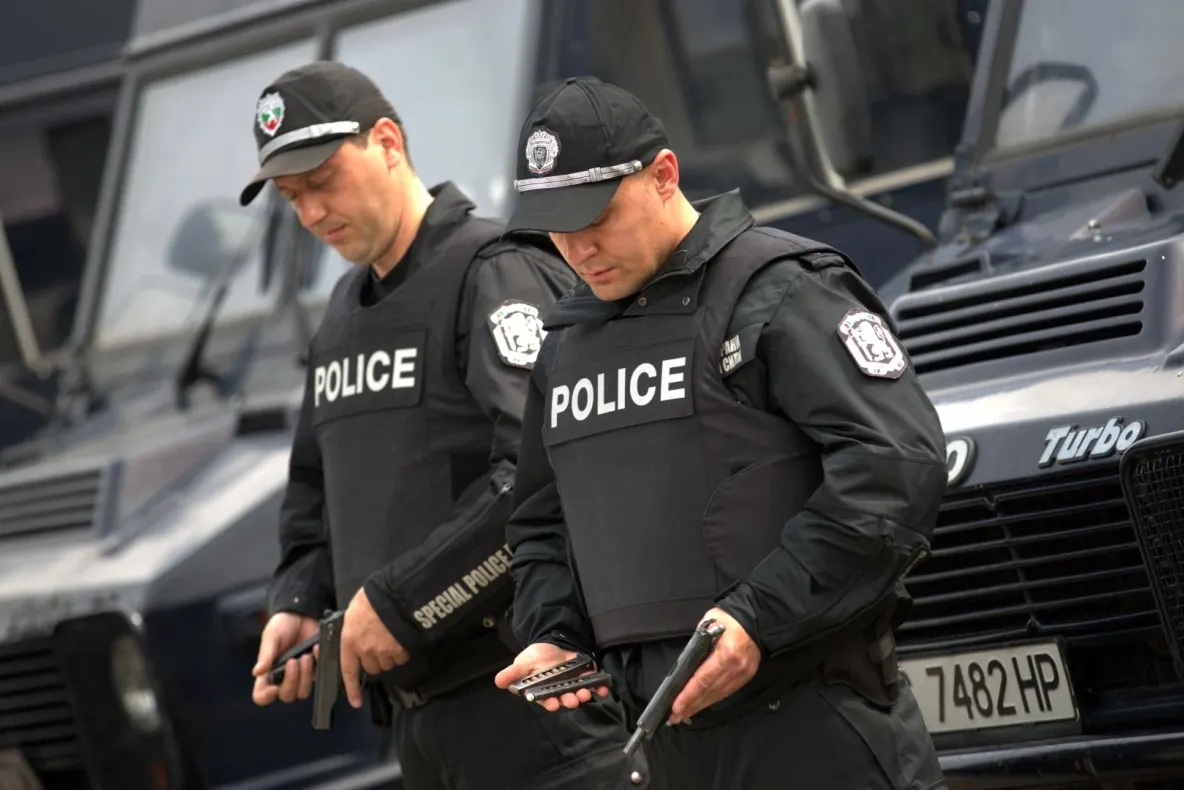 Val de amenințări cu bombă în Bulgaria. Zeci de instituții publice și instanțe au fost vizate în două zile: „Numărătoarea inversă a început”