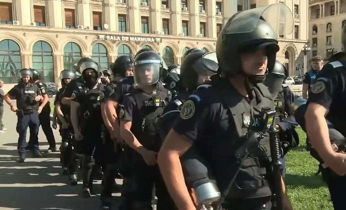 Protestul oierilor din Bucureşti: 10 amenzi de 2.200 de lei, după incidentele cu jandarmii