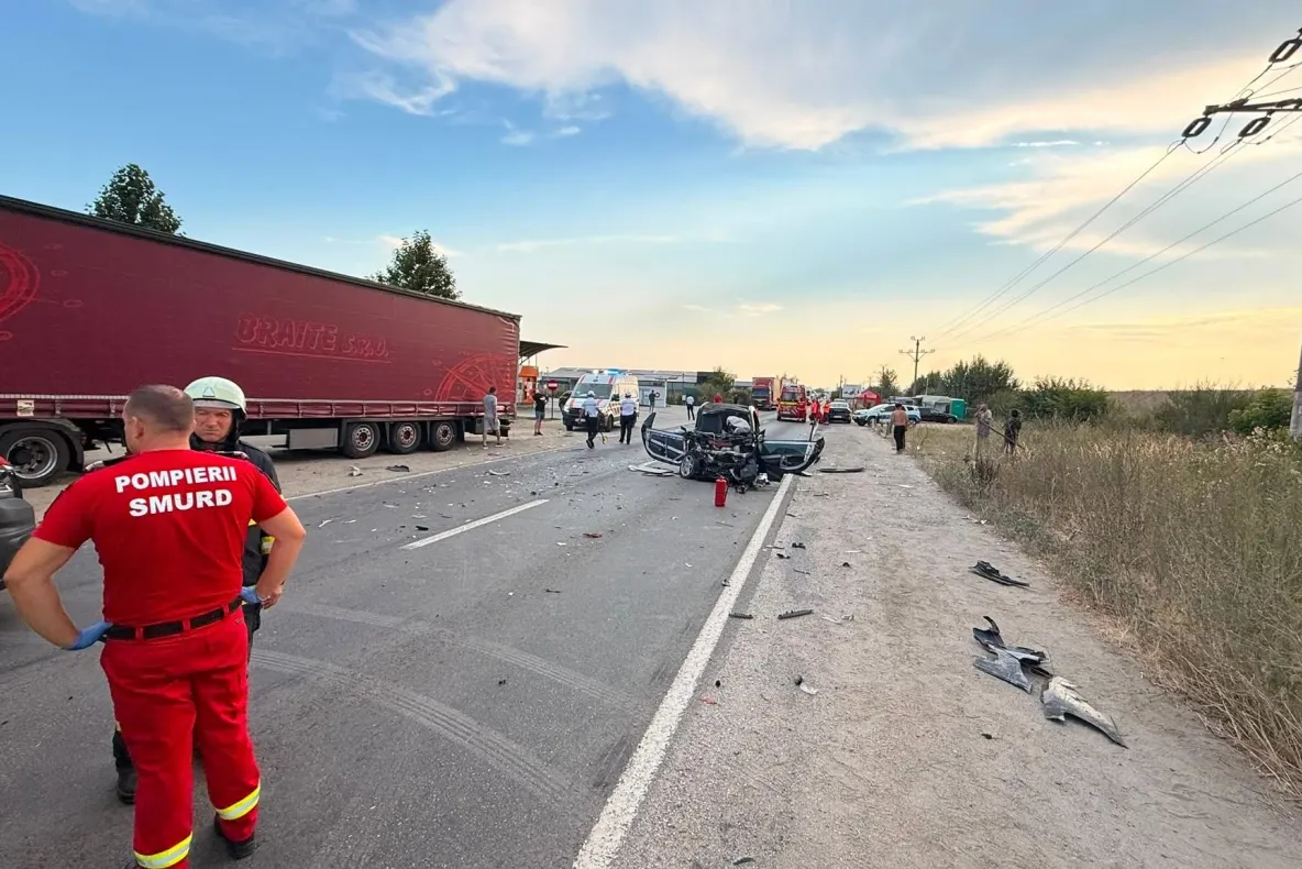 Tragedie pe DN 67: Un bărbat de 33 de ani a murit într-un accident cu un TIR, în Vâlcea