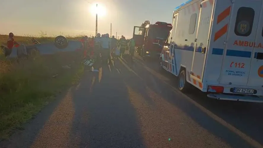 Accident cumplit în Brăila: un om a murit, iar o altă victimă este în stop cardio-respirator. Trei mașini s-au ciocnit