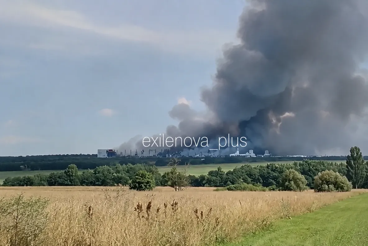 Rusia susține că a doborât peste 600 drone ucrainene într-o singură noapte. Un centru logistic Wildberries, avariat VIDEO 
