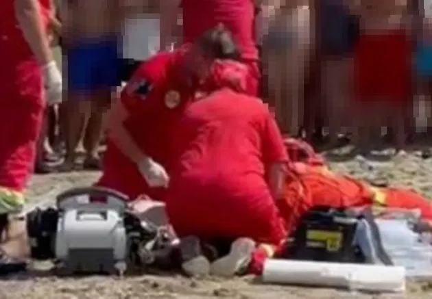 Un bărbat de 56 de ani s-a înecat în Mamaia Nord. Pe litoral era arborat steagul roșu