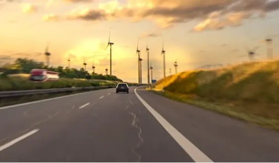 Canicula schimbă regulile pe șosele. Restricții de tonaj anunțate în mai multe județe