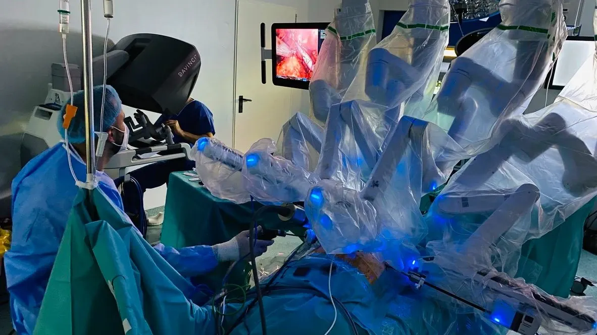 Tratamentul chirurgical al cancerului de prostată: Prostatectomia robotică