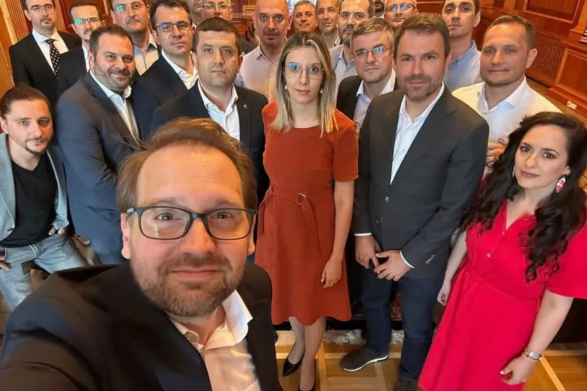 USR l-a reconfirmat pe Dominic Fritz în fruntea partidului. Reacția primarului Timișoarei