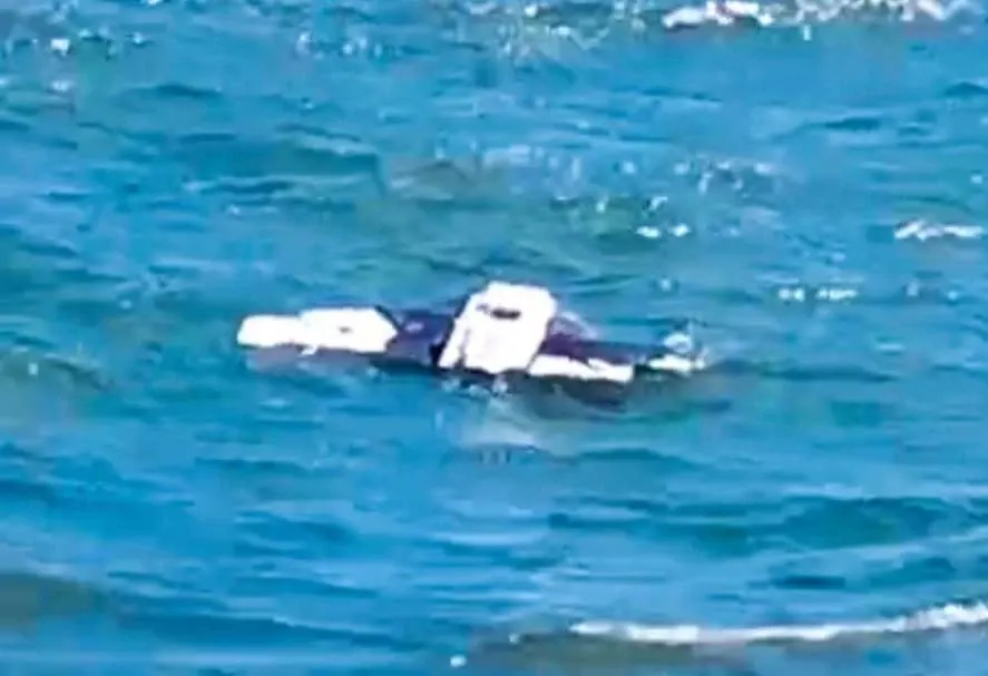  Alertă în Marea Neagră: un fragment de dronă cu încărcătură explozivă, neutralizat de militari la Gura Portiței