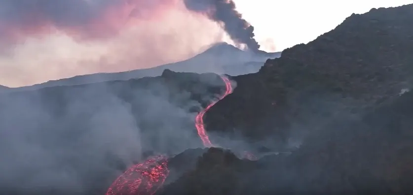 Clipe de groază: un turist a murit după ce a fost lovit de fulger