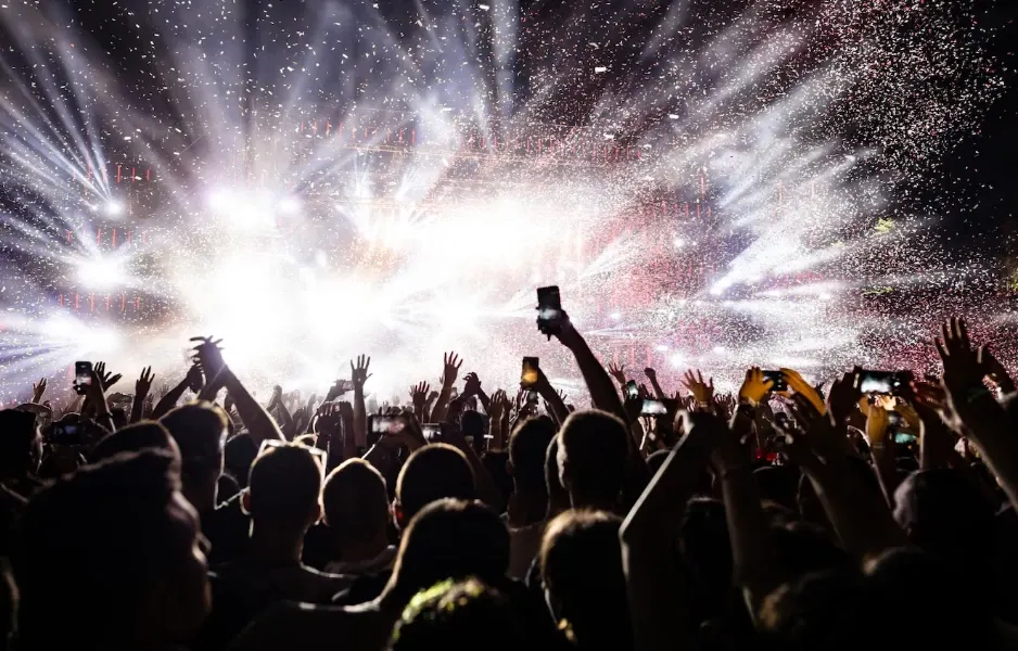 Polițiștii au descoperit noua metodă prin care sunt ascunse drogurile la festivaluri. Ce au găsit în timpul controalelor