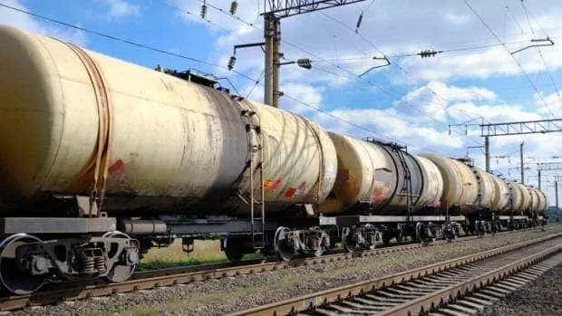 Alertă în județul Constanța: scurgeri de GPL la un tren. Alte 12 garnituri, oprite aproape două ore