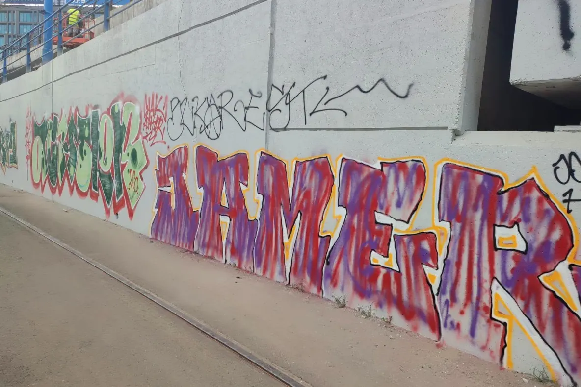 Ciucu anunță mii de camere de supraveghere în București, după ce Pasajul Basarab a fost vandalizat din nou