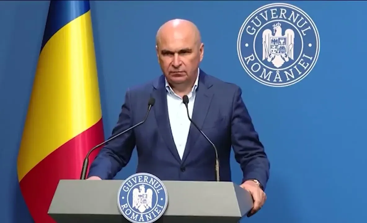 Bolojan refuză să le ceară scuze românilor pe care i-a sărăcit. Premierul demis își apără măsurile și spune că a procedat corect