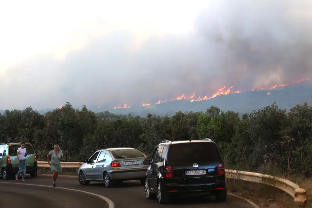 Bilanț dramatic în Croația: un mort, peste 40 de răniți și mii de oameni evacuați. Pagube materiale uriașe