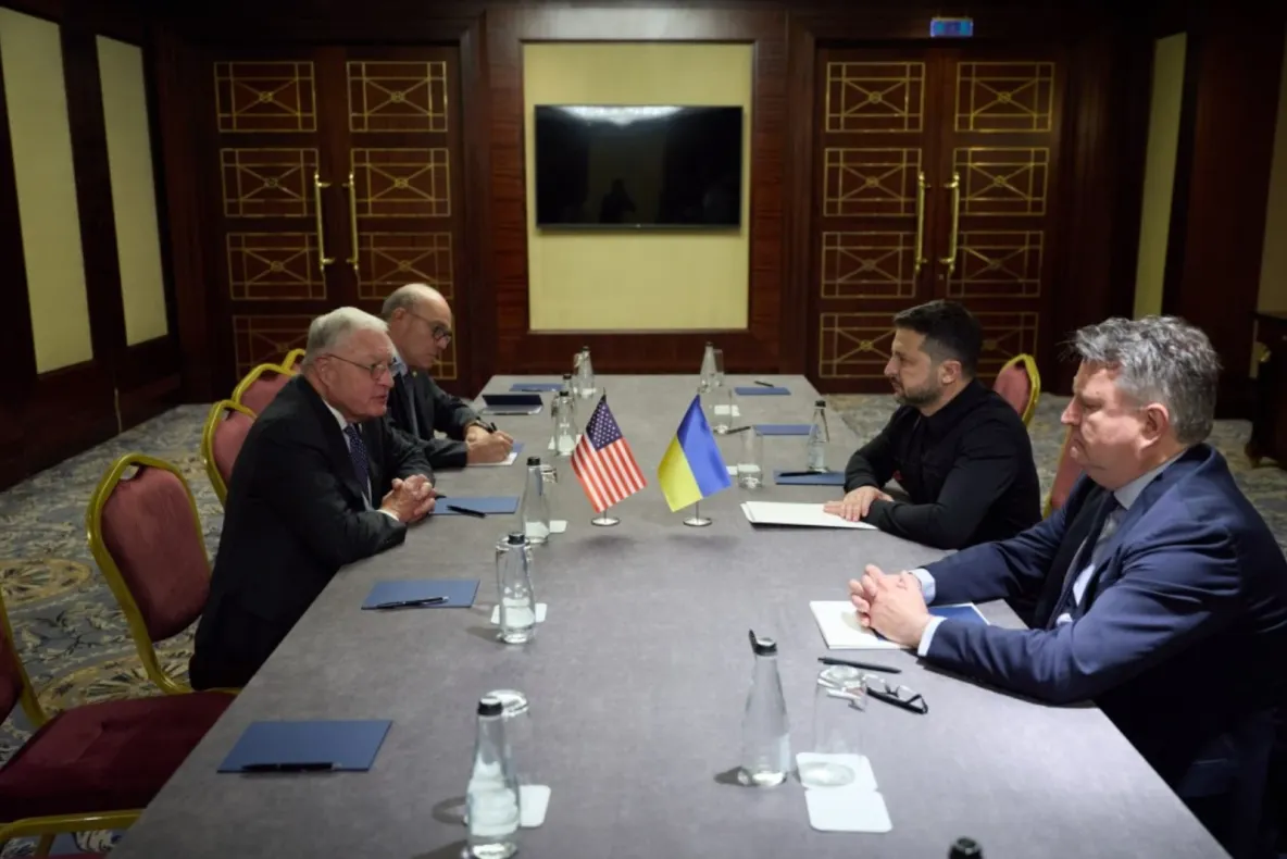 Volodimir Zelenski s-a întâlnit cu Keith Kellogg, fostul emisar al lui Donald Trump. Apărarea civililor și infrastructurii, în centrul discuțiilor