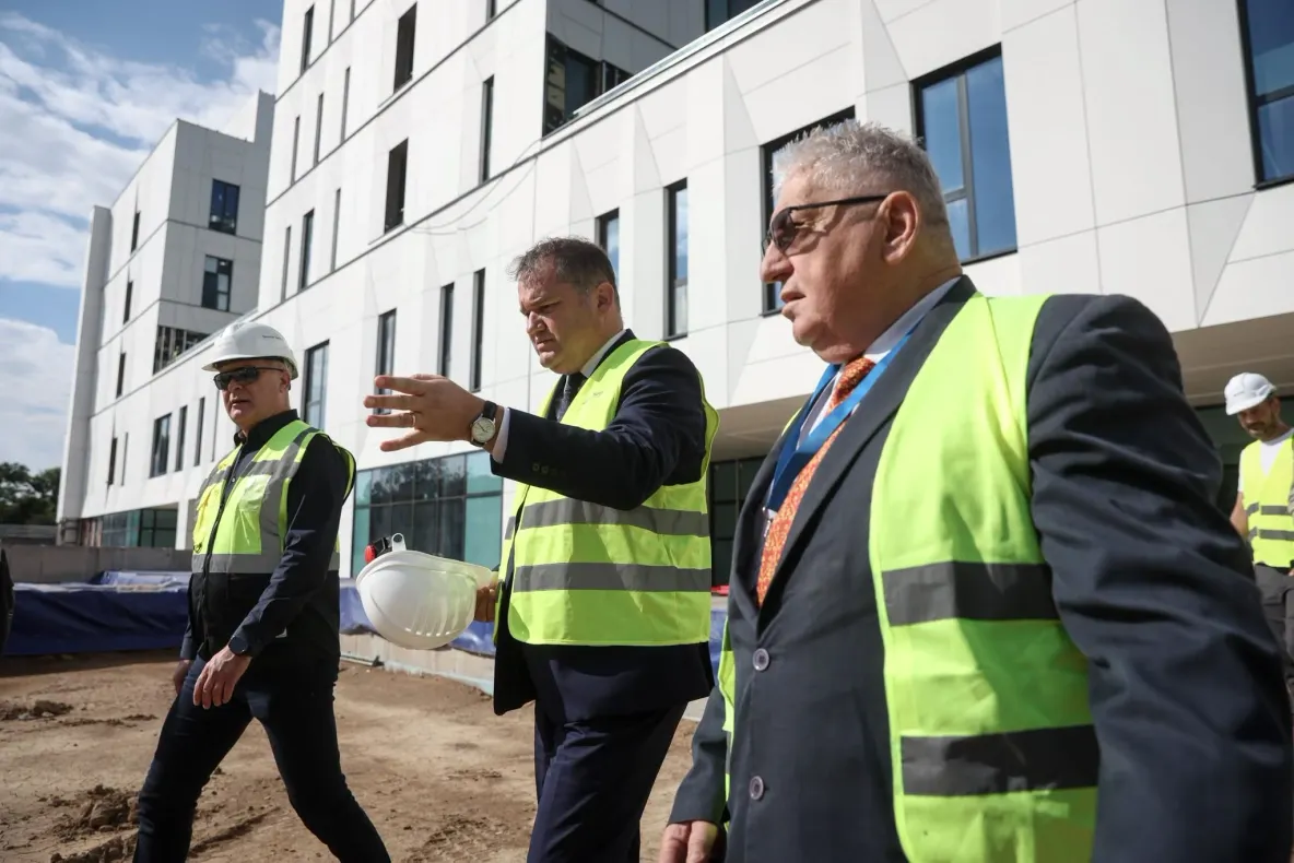 Ministerul Sănătății a plătit peste 174 de milioane de lei pentru modernizarea spitalelor, în doar o săptămână