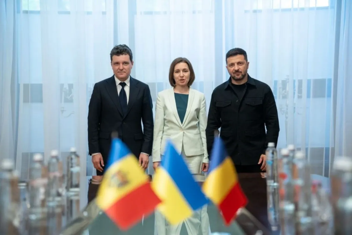 Nicușor Dan, vizită oficială în Republica Moldova cu ocazia Zilei Independenței. Reuniune trilaterală cu Maia Sandu și Volodimir Zelenski