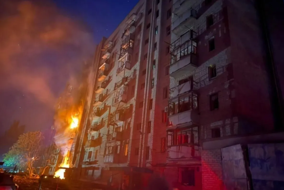 Atacuri ruseşti asupra infrastructurii civile din Hramatorsk. O persoană a murit, iar alte 15 au fost rănite