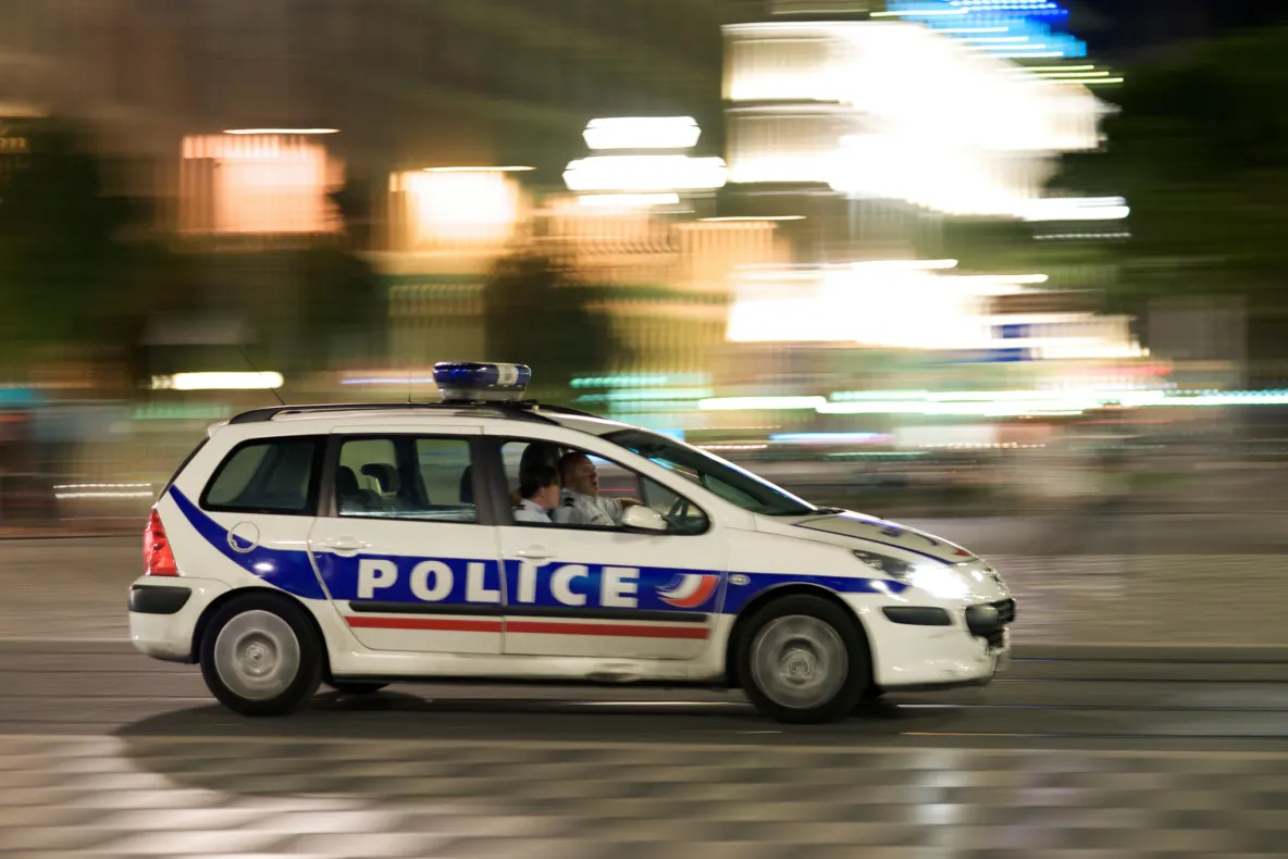 Atac armat în Franța. Șase tineri au fost împușcați în Valence: atacatorii au deschis focul dintr-o mașină