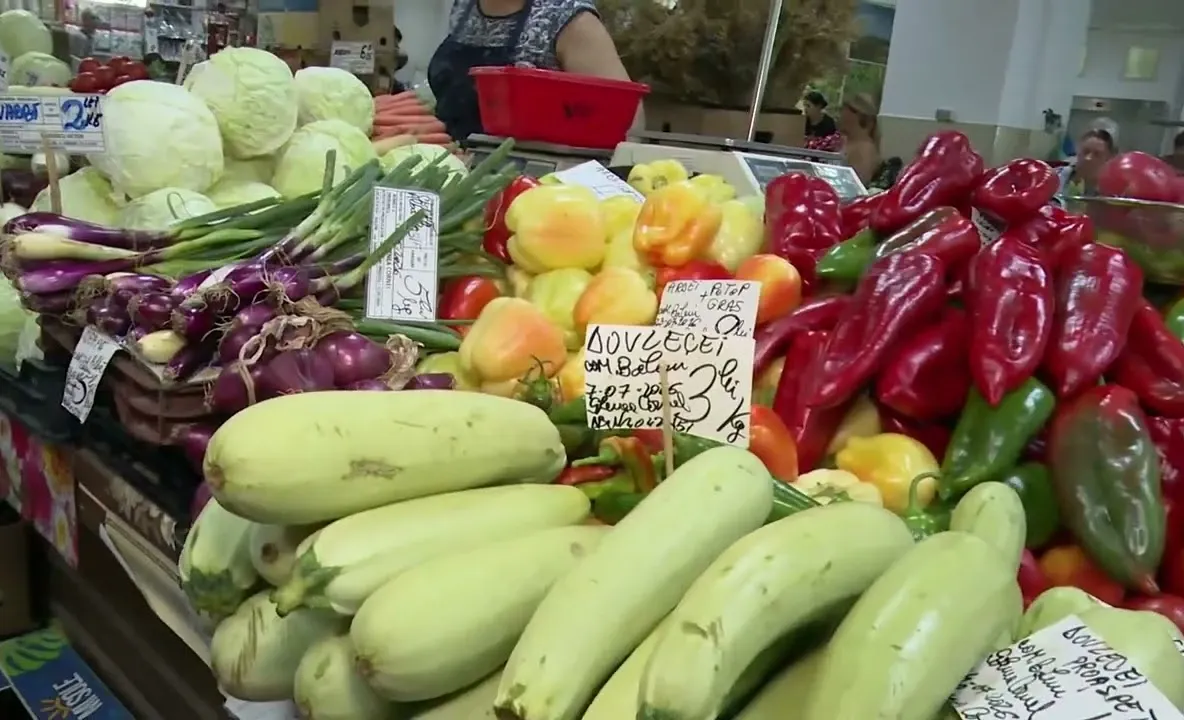 Postul Sfintei Marii vine cu cele mai mari prețuri. Românii se închină când văd cât costă mâncarea de zi cu zi