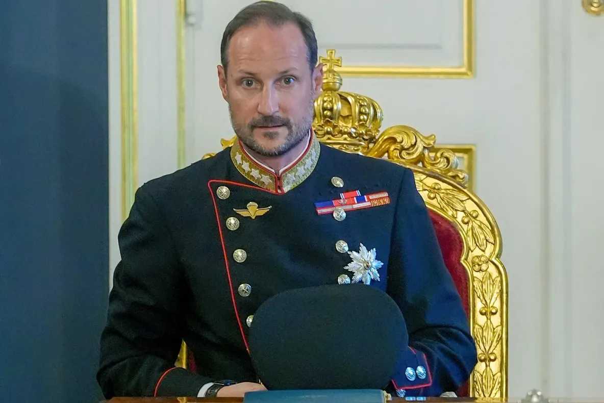 Norvegia se pregătește pentru noul rege. Haakon al VIII-lea va depune jurământul la câteva zile după moartea tatălui său