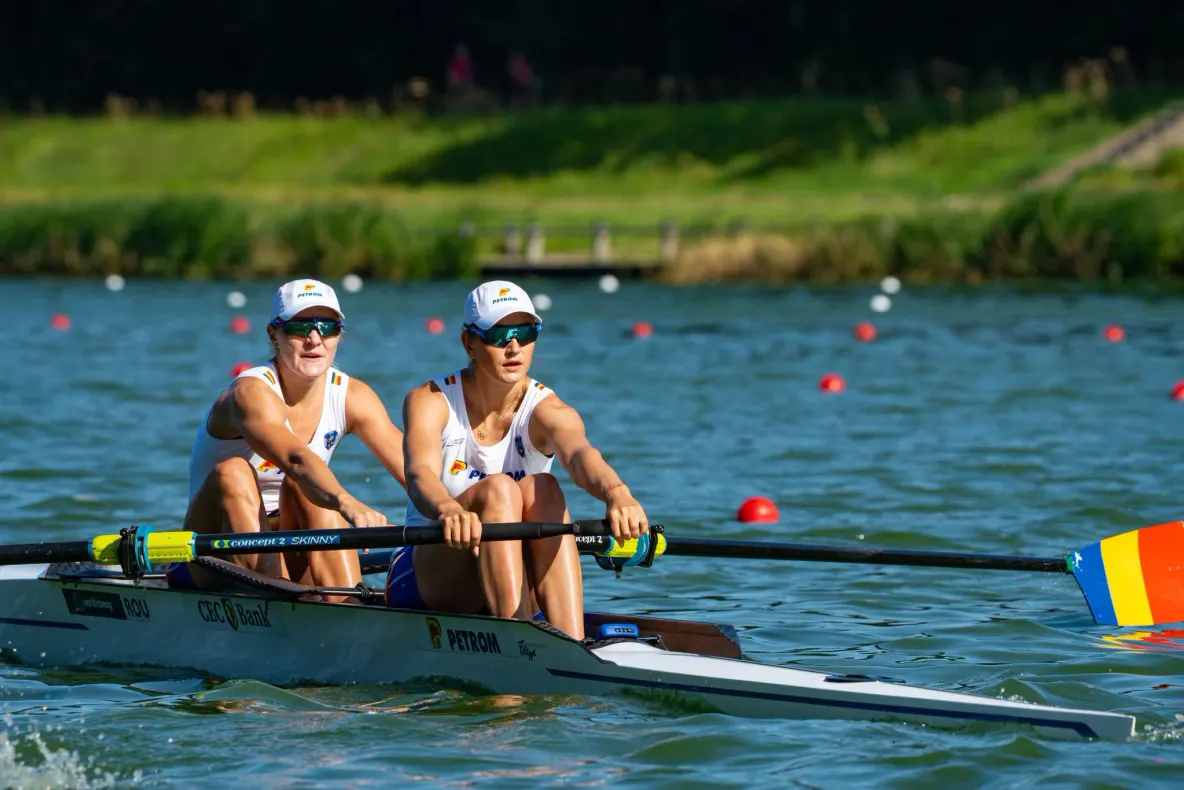 România, aur la Mondialele de Canotaj de la Amsterdam. Simona Radiș și Adriana Adam, campioane mondiale la dublu rame