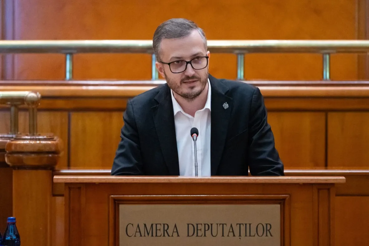 Ștefăniță Avrămescu (deputat AUR): „Diana Buzoianu a transformat Ministerul Mediului într-o fabrică de propagandă pentru propria imagine”