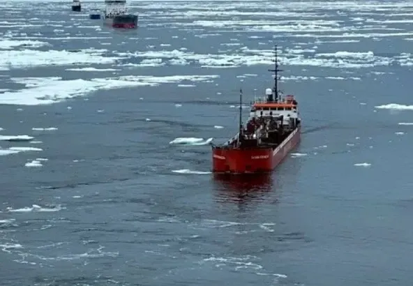 Rusia crește exporturile de petrol spre Asia. Ruta arctică, tot mai folosită