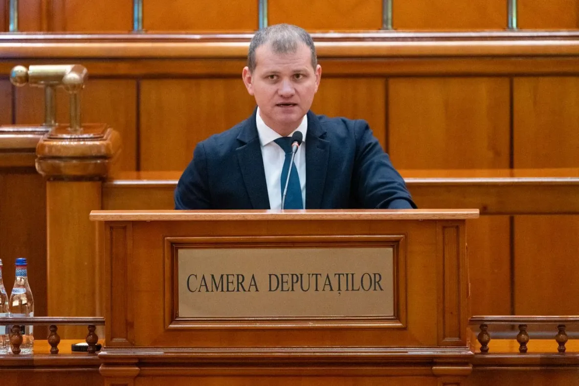 Valeriu Munteanu (deputat AUR): „Buzoianu spune că apa Dunării pleacă mai repede din țară. A verificat Ministerul dacă dragările ucrainene au contribuit la acest fenomen?”