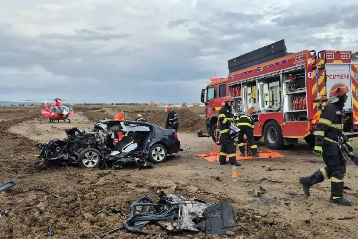A murit și fetița rănită în accidentul cumplit de lângă Pașcani. Bilanțul tragediei a ajuns la patru morți, printre care doi copii