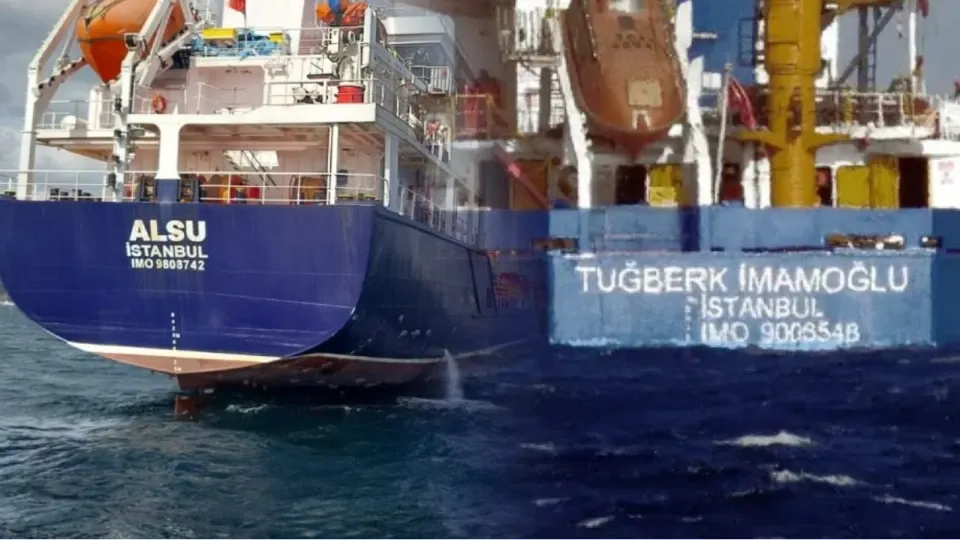 Două nave s-au ciocnit în Marea Marmara. Căutare amplă pentru 10 membri ai echipajului