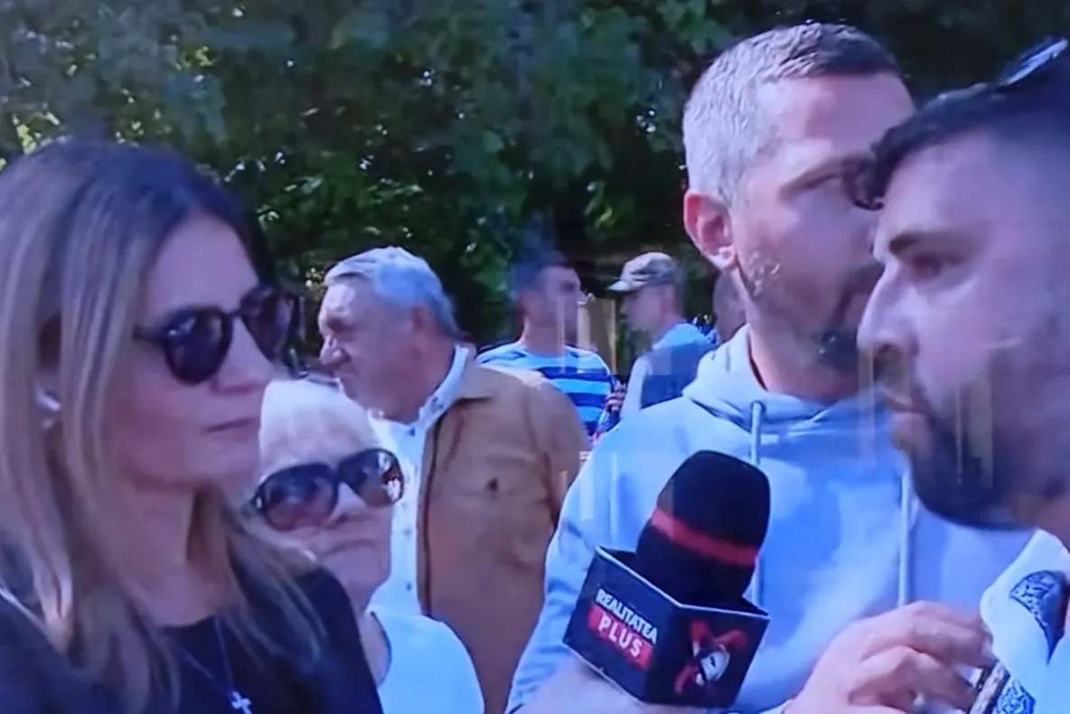 Anca Alexandrescu, în mijlocul ciobanilor care-și strigă disperarea la geamul lui Bolojan
