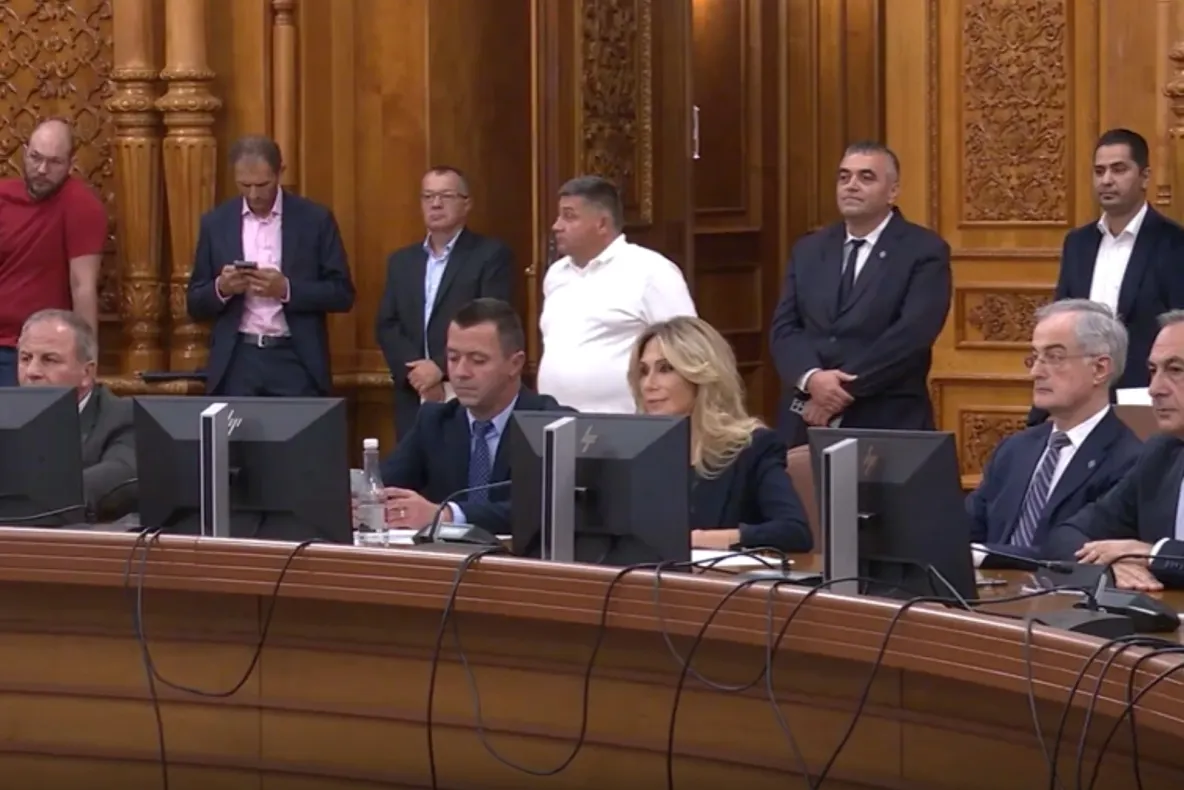 Scandal la audierile miniștrilor propuși de Siegfried Mureșan. ”De unde aveți obrăznicia să ne cereți votul”