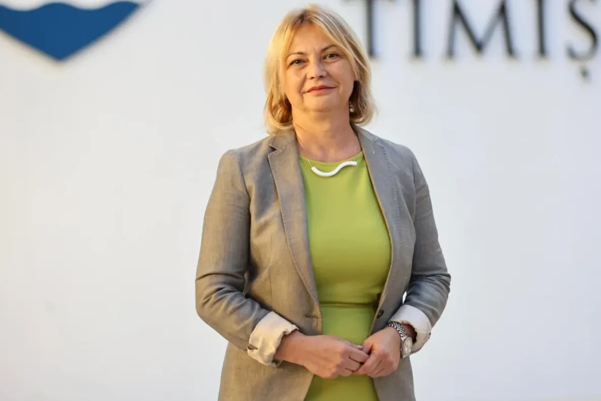 Fosta prefectă USR de Timiș, adusă la audieri după noaptea în arest. Cornelia Micicoi susține că dosarul este politic