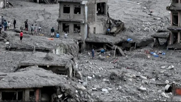Catastrofă în Nepal după prăbușirea unui ghețar. Peste 1.250 de morți, 4.200 de dispăruți și pagube de 2,56 miliarde de dolari