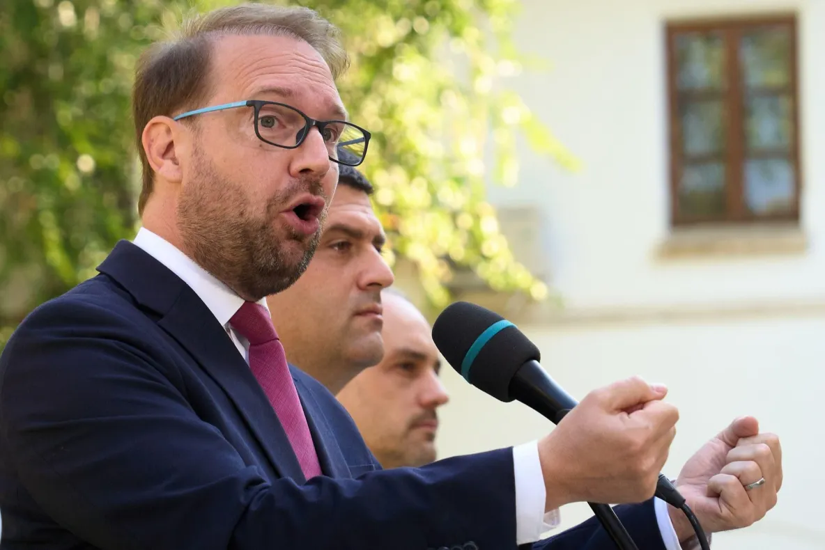 Fritz, atac dur la CCR înainte de plecarea de la Primărie: „Sunt panicați!”. Liderul USR aduce în discuție alegerile anticipate