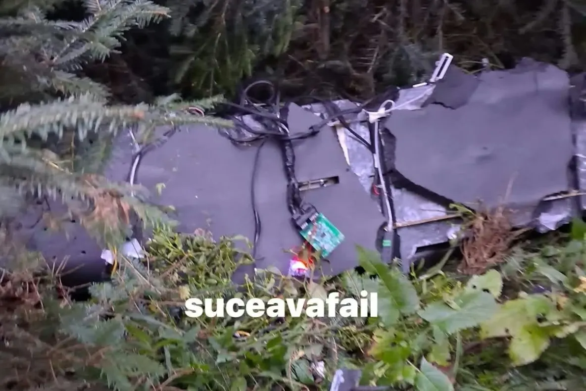 Dronă prăbușită în județul Suceava, în apropierea localității Solca. Alerte aeriene și în Botoșani: precizările MApN - FOTO&VIDEO