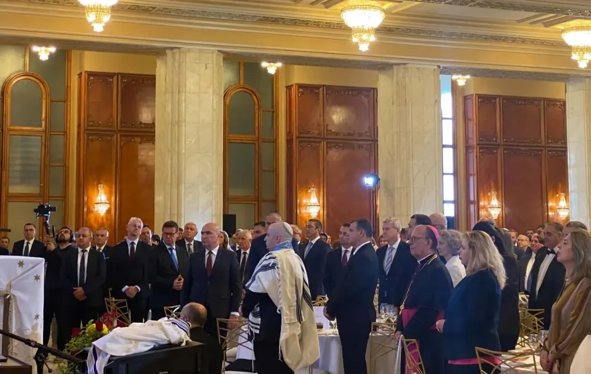 Ilie Bolojan, alături de Simina Tănăsescu, după întâlnirea secretă din biroul șefului Senatului
