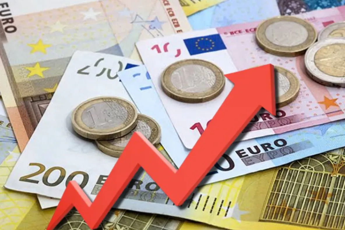 Euro atinge un nou maxim istoric față de leu. Moneda europeană a ajuns miercuri la 5,2788 lei