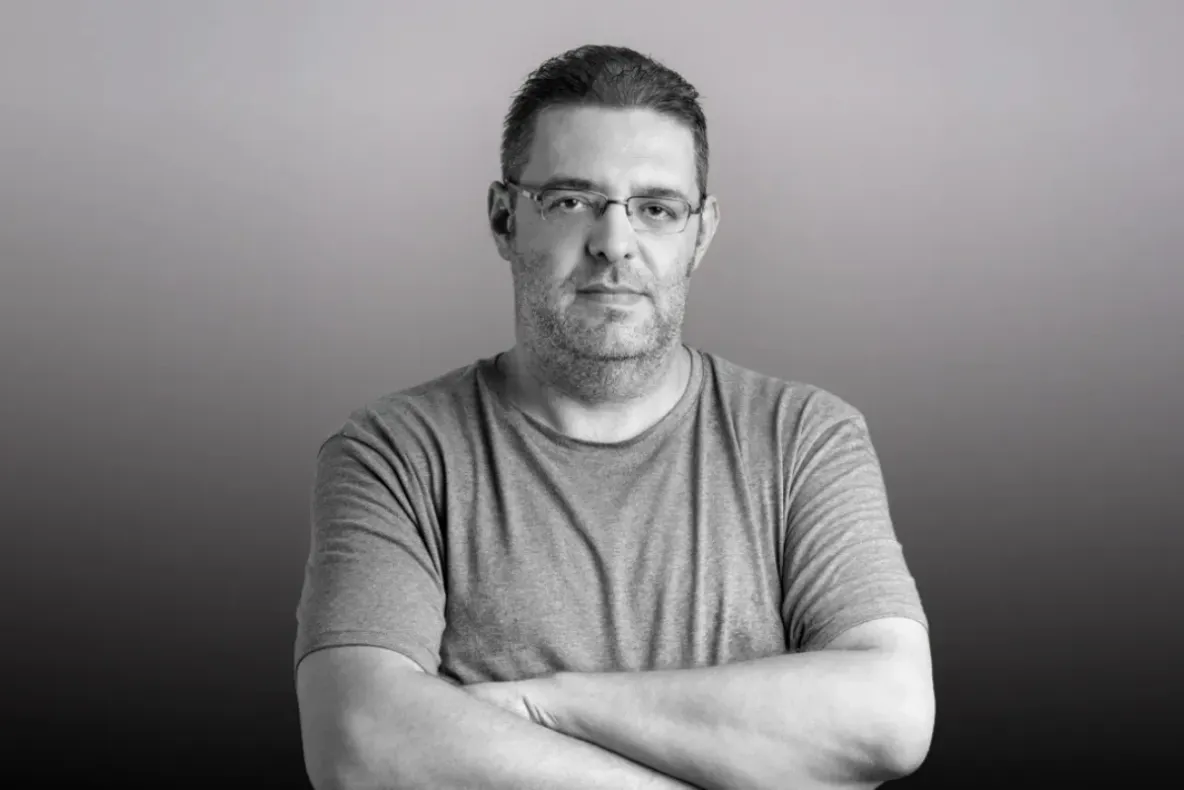 Doliu uriaș printre jurnaliști. A murit Patrick André de Hillerin, fondator al Academiei Cațavencu