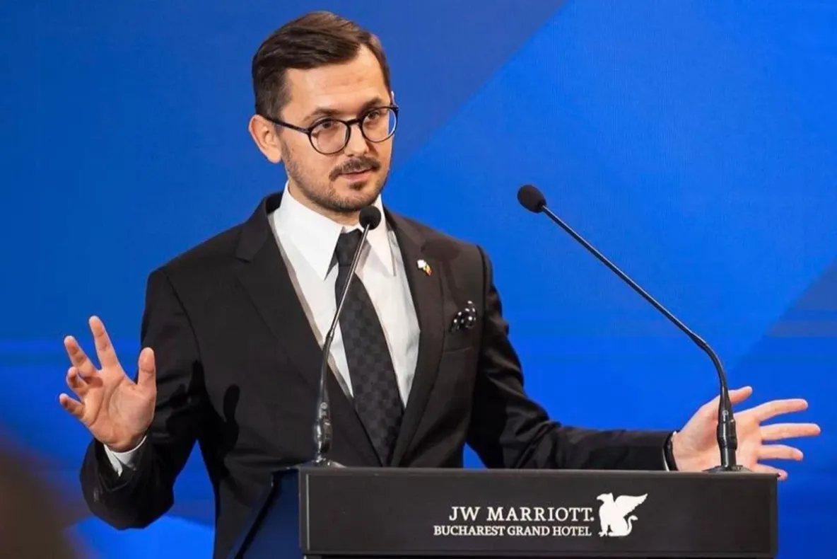 Vicepreședintele ANCOM, după ce SUA s-ar fi implicat în debarcarea guvernului: „Nu l-au dat americanii jos pe Bolojan, deși o merita din plin”