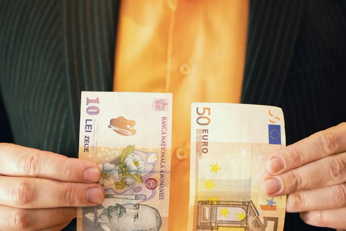 Salariul minim în Europa 2026: România rămâne în ultimele 10 locuri din UE. Doar cinci state depășesc pragul de 2.000 de euro