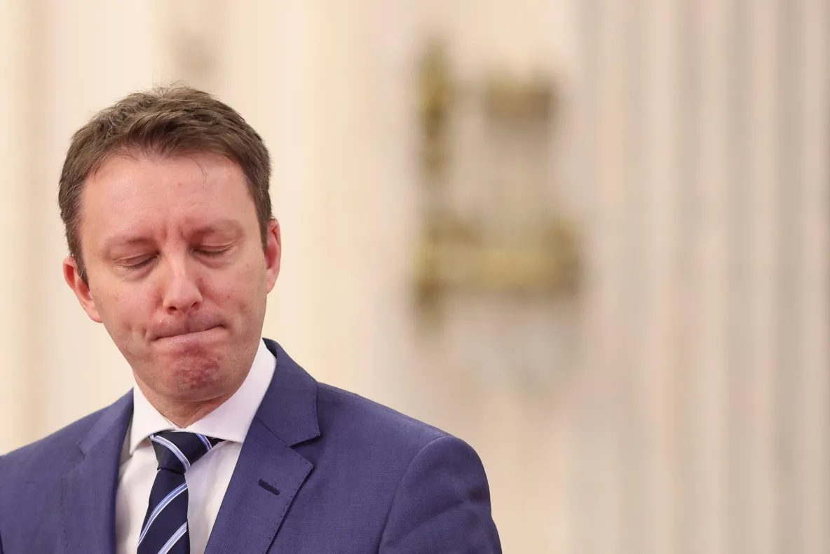Siegfried Mureșan nu știe cât sunt salariul minim și pensia minimă. Premierul desemnat primea răspunsurile pe telefon