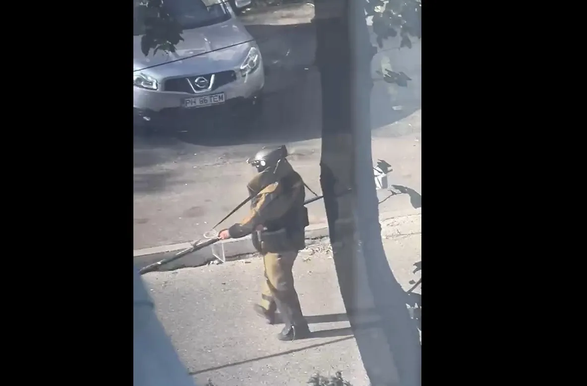 Alertă la Ploiești: dispozitiv suspect găsit lângă un bloc turn. SRI și echipele antitero au intervenit