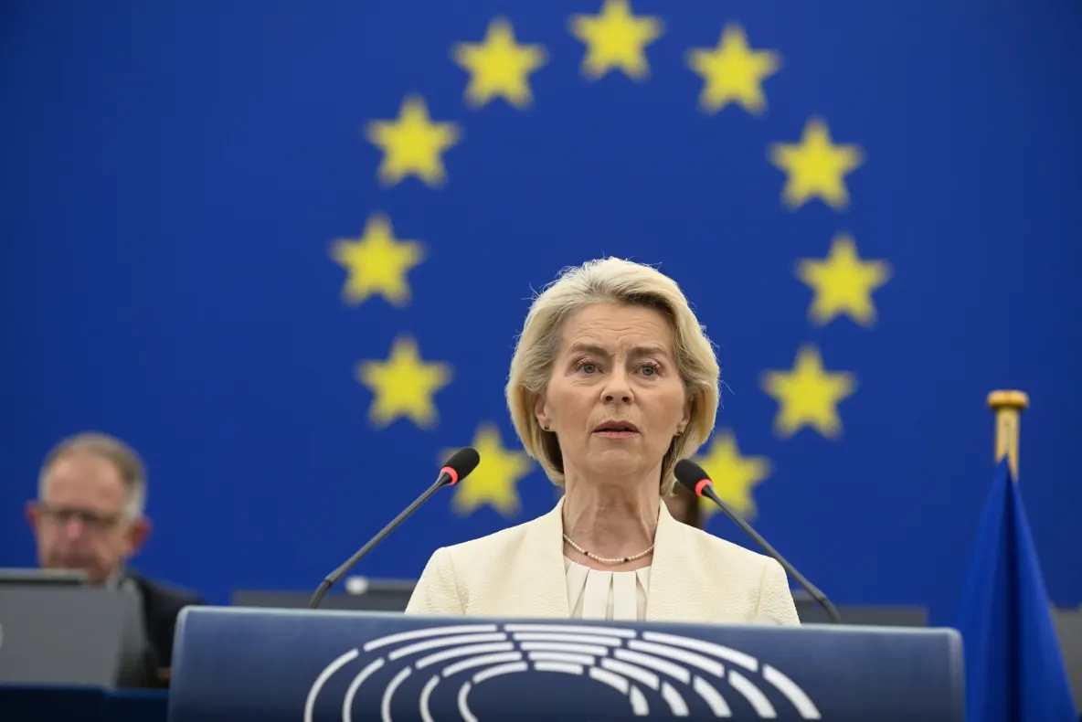 Ursula von der Leyen propune reguli mai stricte pentru copii pe rețelele sociale: fără conturi personale sub 15 ani