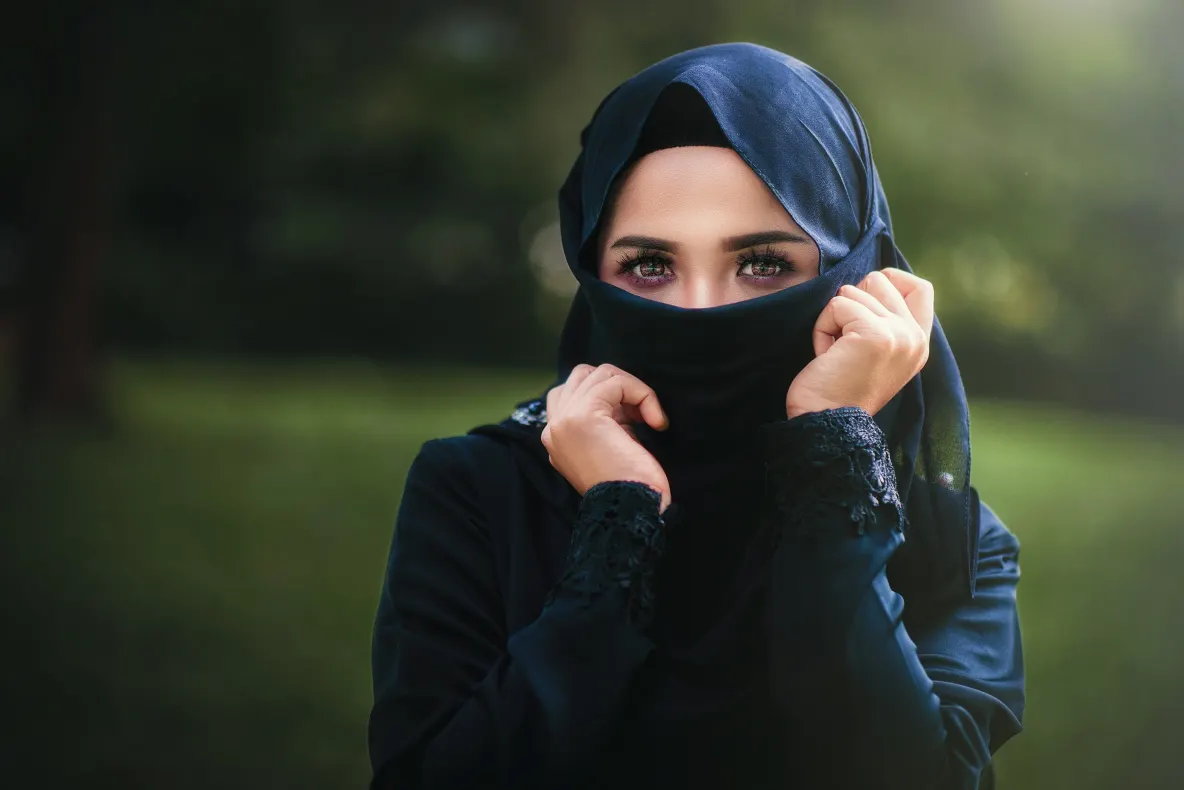 Austria interzice vălul islamic în școli pentru fetele sub 14 ani. Noua lege a intrat în vigoare