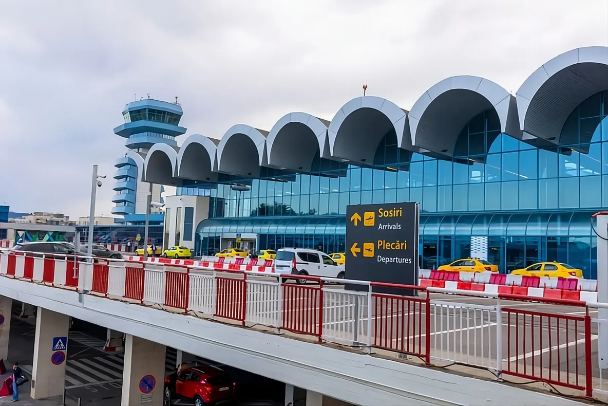 Parcare gratuită pe aeroporturile Otopeni și Băneasa pentru persoanele cu mobilitate redusă! Noua regulă anunțată de CNAB
