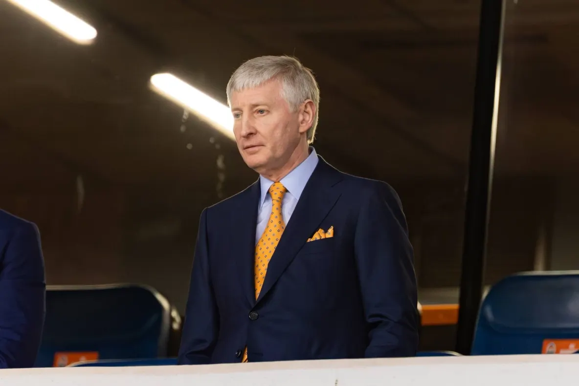 O fabrică importantă din Iași, în pericol de închidere după ce a fost cumpărată de miliardarul ucrainean Rinat Ahmetov